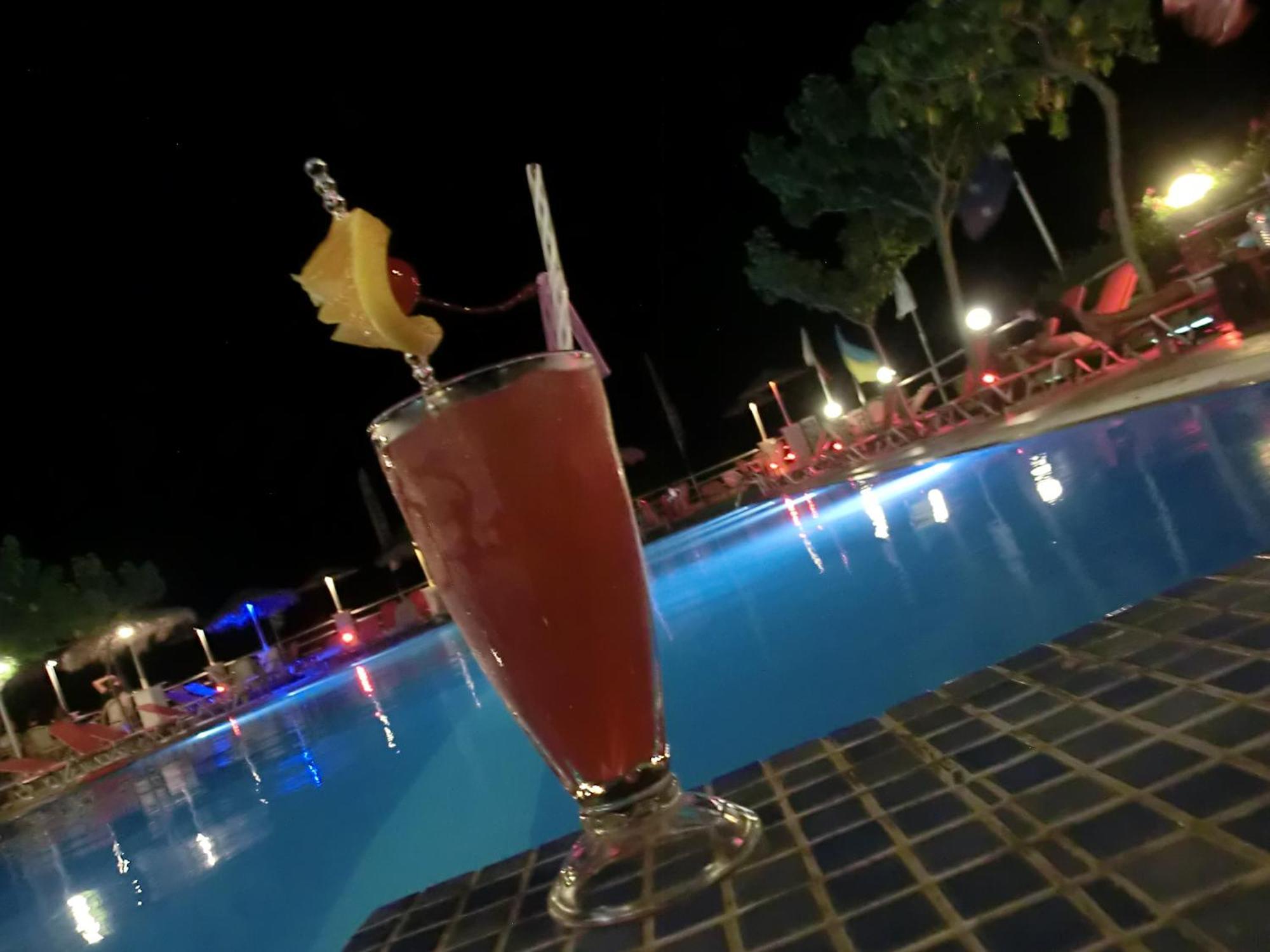 Santorini Camping & Hostel Fira  Luaran gambar